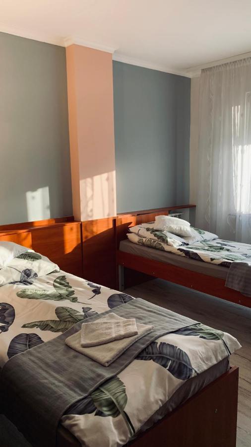 Bianco - Pokoje Noclegowe Częstochowa Exterior foto